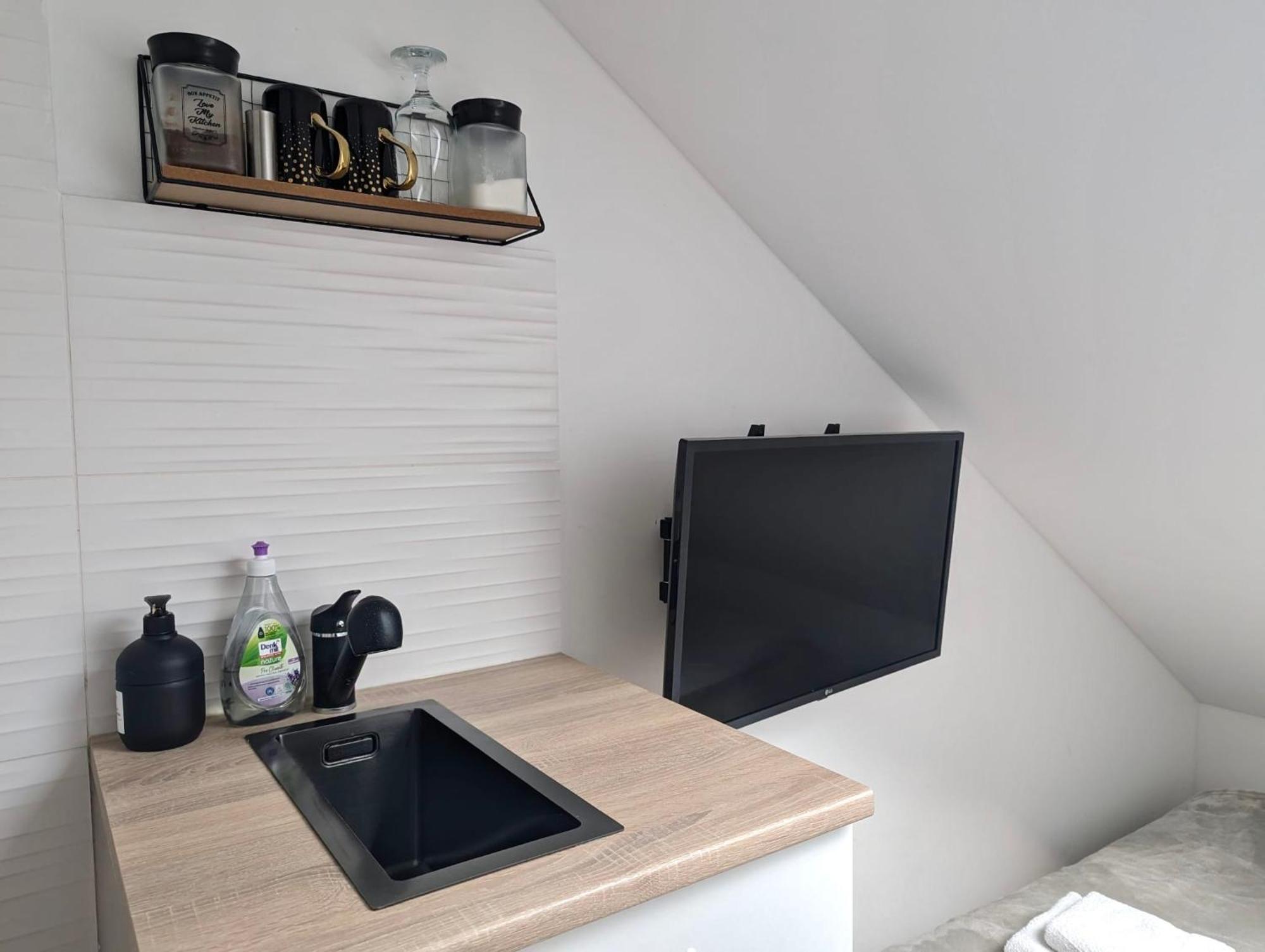 Miniscule Urban Tent Zagreb Ngoại thất bức ảnh