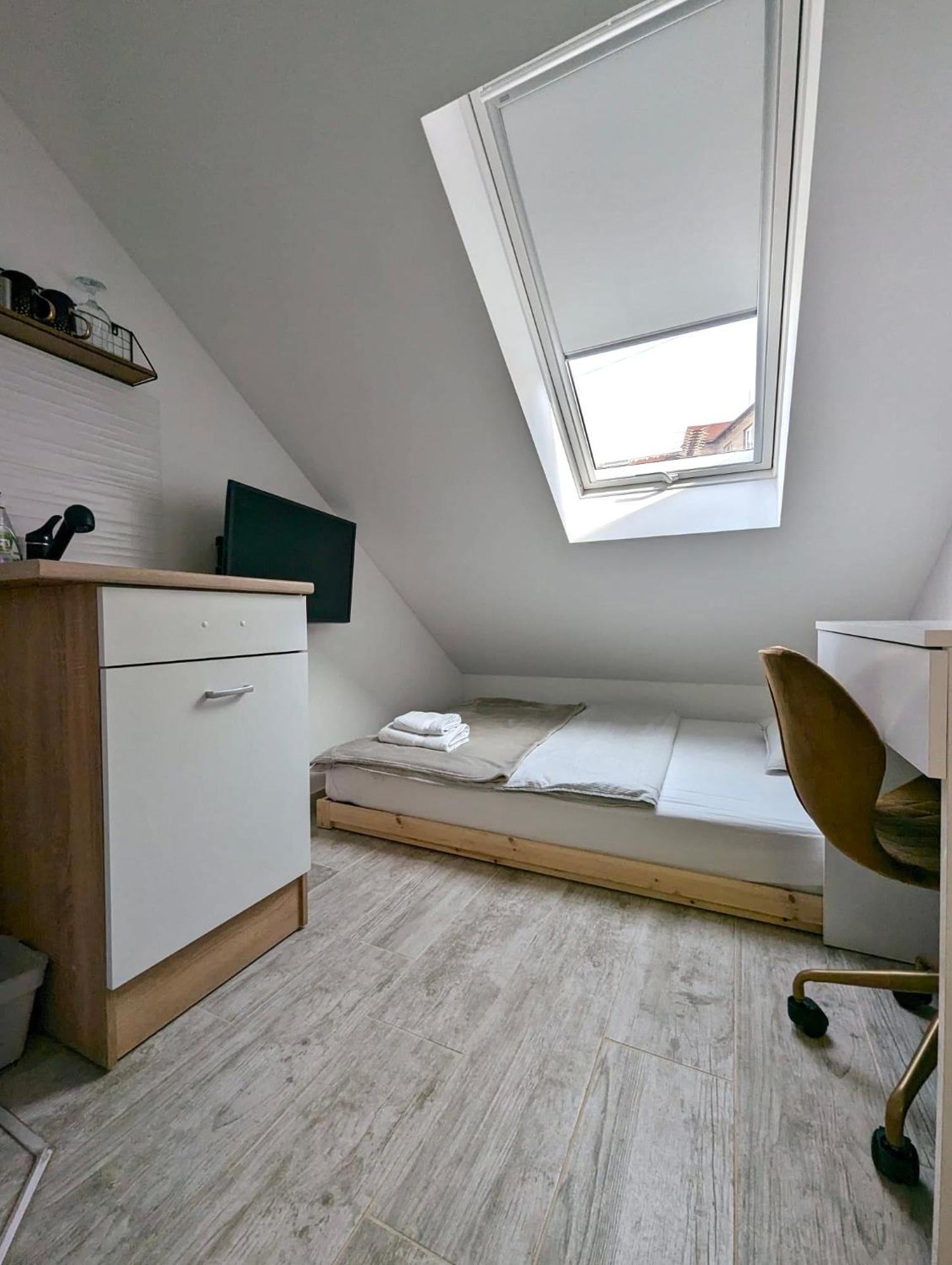 Miniscule Urban Tent Zagreb Ngoại thất bức ảnh